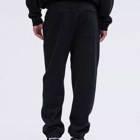 Lululemon Men’s Steady State Relaxed Fit Jogger - Picture 2 of 13